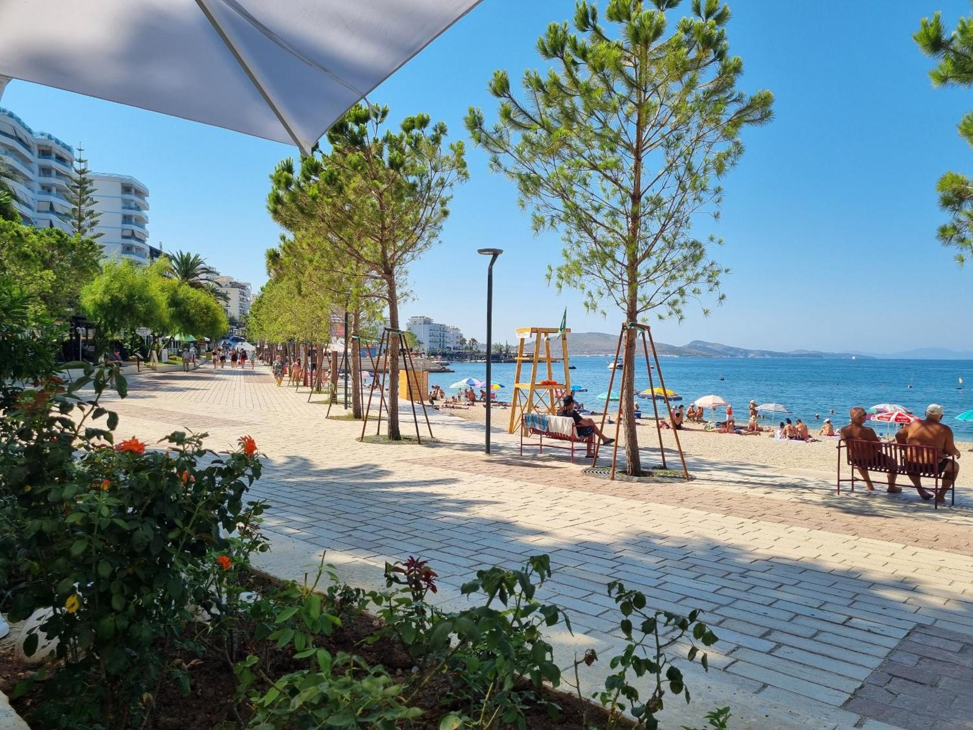 Celin Apartment Sarandë Eksteriør bilde
